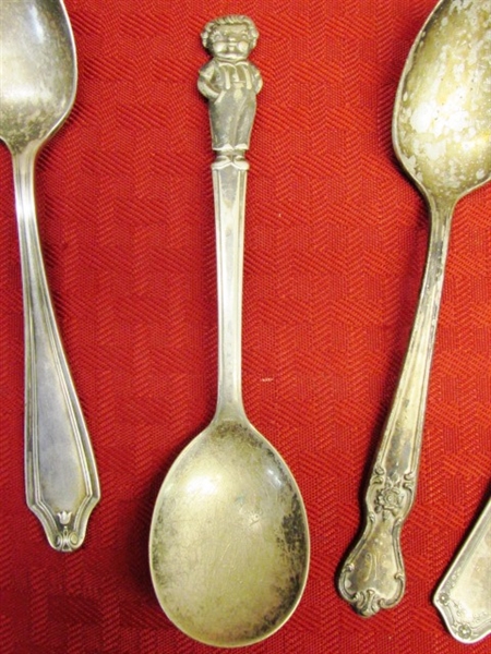 VINTAGE SILVER PLATE CAMBELL'S SOUP KID SPOON PLUS AN ASSORTMENT OF SILVERWARE