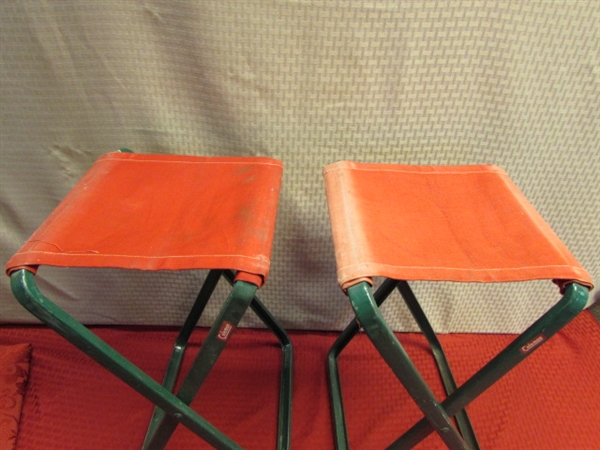 FUN AROUND THE CAMPFIRE!  TWO COLEMAN FOLDING STOOLS & A LONG HANDLED POPCORN POPPER