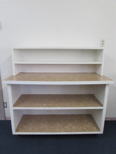 HANDY SHELVING UNIT ON WHEELS - LOTS OF STORAGE SPACE, EASY TO MOVE!