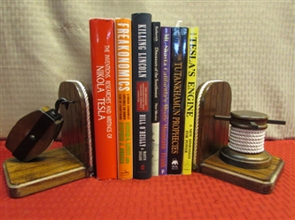 COOL VINTAGE NAUTICAL BOOK ENDS & BOOKS ON MT. SHASTA, KING TUT, DINOSAURS & MORE