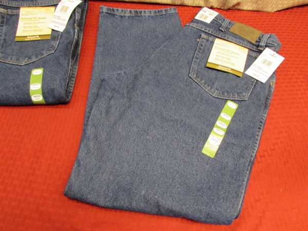 TWO PAIR OF CABELA'S ROUGHNECK RELAXED FIT MEN'S JEANS - TAGS STILL ATTACHED SIZE 38 X 30