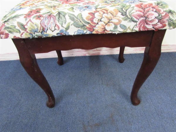 BEAUTIFUL DARK WOOD FOOTSTOOL WITH UPHOLSTERED TOP