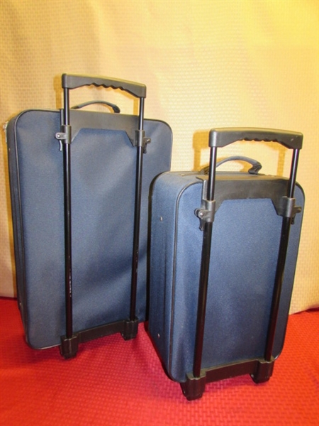 LIKE NEW TWO PIECE ROME CASUAL LUGGAGE SET 
