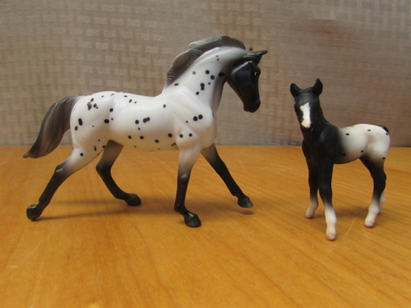 SEEING SPOTS!  BREYER STABLEMATE APPALOOSA FAMILY
