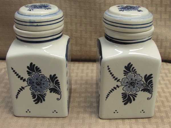 RARE, PRETTY VINTAGE DELFTS BLAUW (DELFT BLUE) HAND PAINTED CANISTERS & TRAY-MADE IN HOLLAND