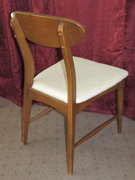 RETRO DANISH STYLE SIDE CHAIR WITH UPHOLSTERED CUSHION