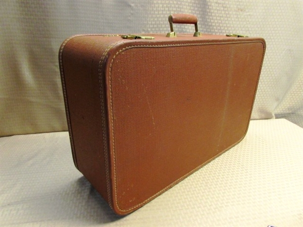 DEEP RED VINTAGE SKYWAY LUGGAGE SUIT CASE WITH VINTAGE TABLE LINENS-NICE!