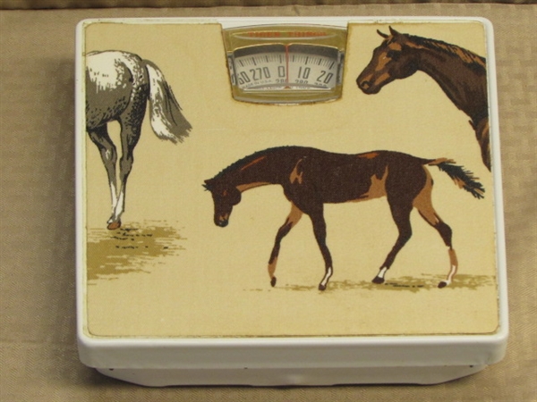 HORSIN' AROUND-PRETTY HORSE WALL CLOCK, SCALE & MINI HORSE MUCK BUCKET/WASTE BASKET
