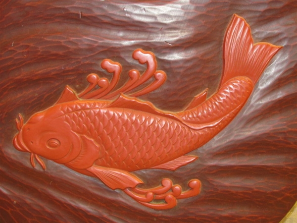 BEAUTIFUL & UNIQUE ORIENTAL HAND-CARVED KOI FISH WALL HANGING, BOLD RED!