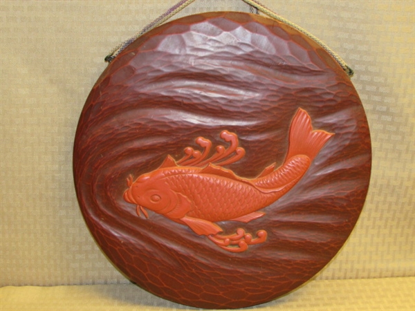 BEAUTIFUL & UNIQUE ORIENTAL HAND-CARVED KOI FISH WALL HANGING, BOLD RED!