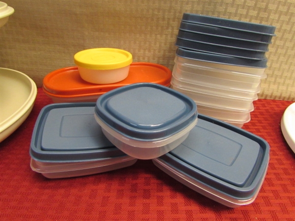 NEW FOOD STORAGE & COOKWARE-MICROWAVE CHICKEN ROASTER, MUFFIN PAN & EGG COOKER, SMALL STORAGE CONTAINERS, WARMING TRIVETS & . . . . 