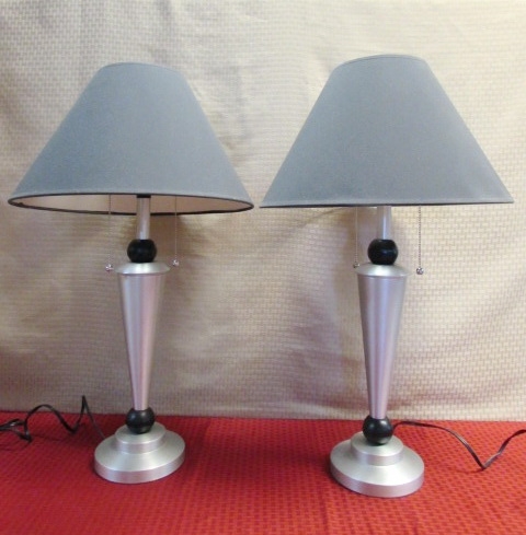 SLEEK PAIR OF BRUSHED SILVER FINISH ACCENT LAMPS