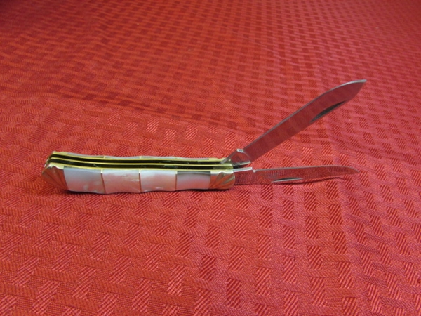 BEAUTIFUL FROST CUTLERY  POCKET KNIFE WITH INLAID MOTHER OF PEARL HANDLE   & NICKEL SILVER BOLSTERS 