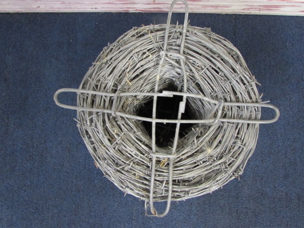FULL ROLL OF BARBED WIRE 
