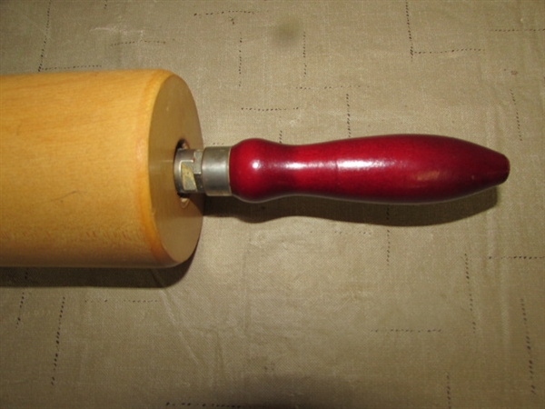THREE COLLECTORS ROLLING PINS