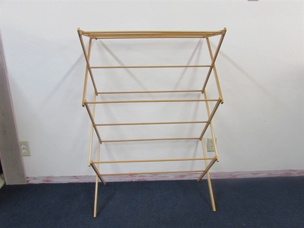 WOODEN FOLDING CLOTHES DRYER RACK