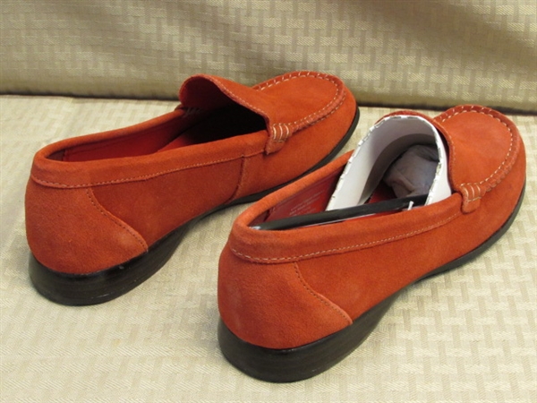 NEVER WORN LADIES RED LEATHER LOAFERS-CUTE!