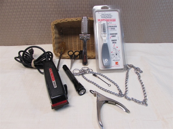 THE DOGGY CLIP SET WAHL ELECTRIC CLIPPERS PLUS LOTS OF TOOLS NEEDED TO TRIM UP YOUR PET