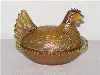 VINTAGE IRIDESCENT AMBER CARNIVAL GLASS NESTING HEN COVERED DISH