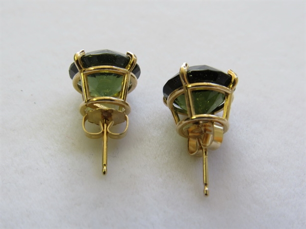 BEAUTIFUL NATURAL OLIVINE EARRINGS APPROX. 3.2 CARATS EACH