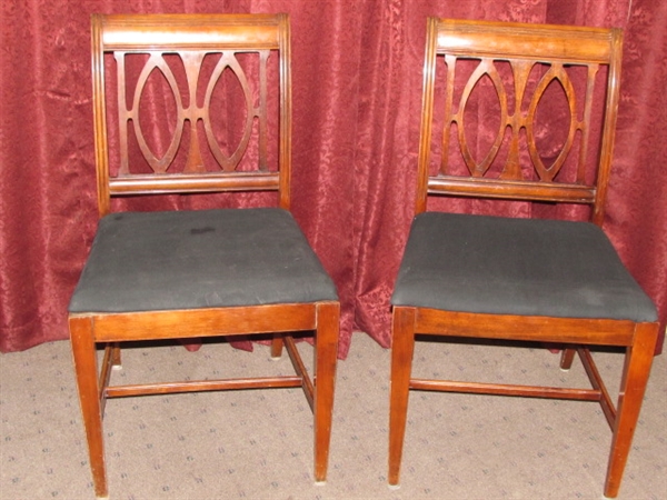 SECOND PAIR OF HEPPLEWHITE STYLE SIDE CHAIRS WITH UPHOLSTERED SEAT