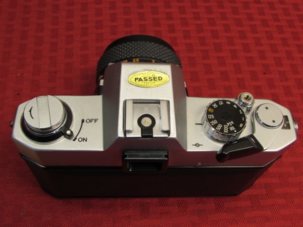 SUPER NICE YASHICA FX-2 35MM CAMERA WITH FLASH, CASE, 50MM LENS & MORE