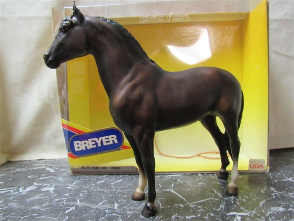 Retired Breyer Horse Model #878 Double Take Bay Justin Morgan Chestnut