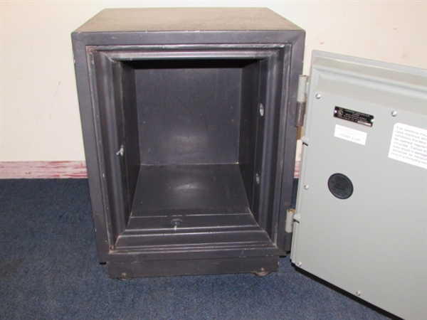 CLOSET SIZE HEAVY COMBO SAFE FOR YOUR VALUABLES!