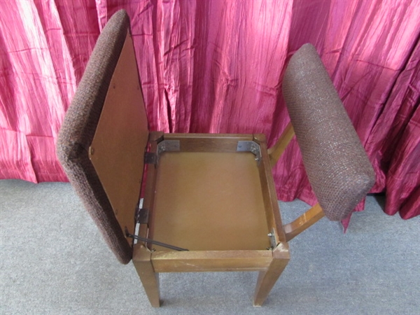 CONVENIENT WOODEN & UPHOLSTERED CHAIR STORAGE COMPARTMENT! GREAT FOR SEWING & CRAFTS