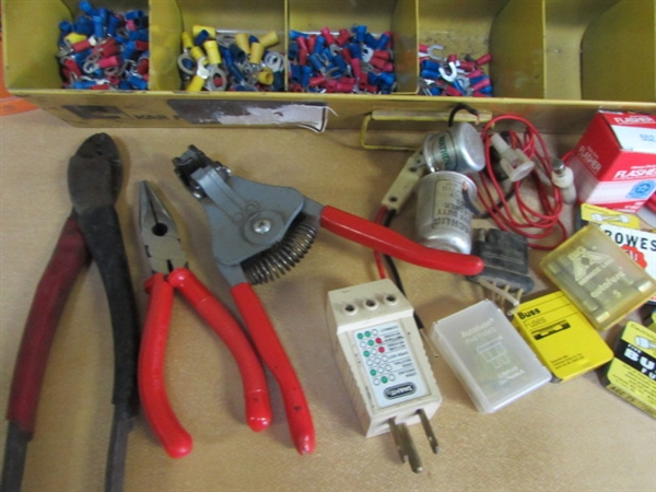 ELECTRICAL CONNECTORS, TOOLS & TESTERS IN COOL DIVIDED METAL BOX