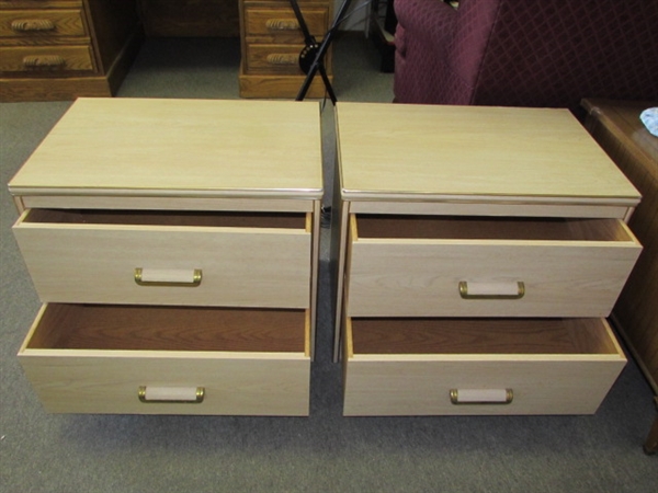 TWO NIGHT STANDS TO GO WITH THE BEDROOM SET IN THE PREVIOUS LOTS