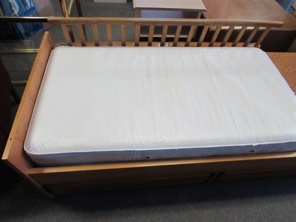 ATTRACTIVE OAK CONVERTIBLE CRIB-YOUTH BED WITH 2 DRAWER BASE