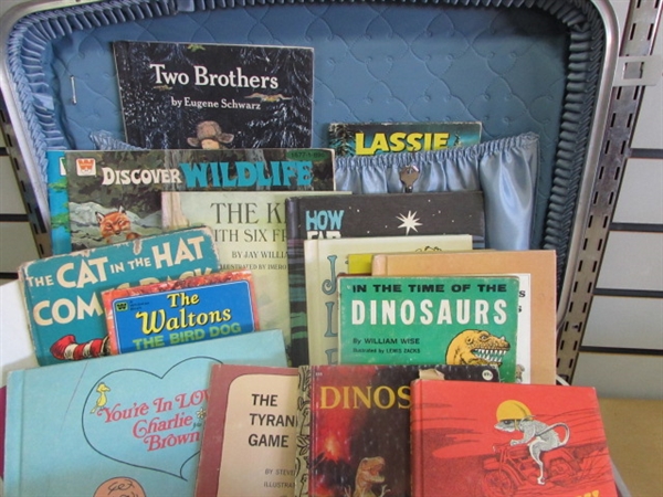 NICE TRAVEL SUITCASE WITH LOTS OF WELL LOVED CHILDRENS BOOKS & DOMINOES GAME!