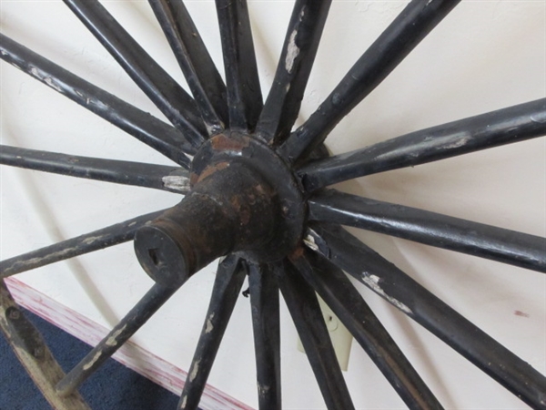 RUSTIC & READY TO DECORATE YOUR YARD-LARGE WOOD & METAL BUGGY WHEEL