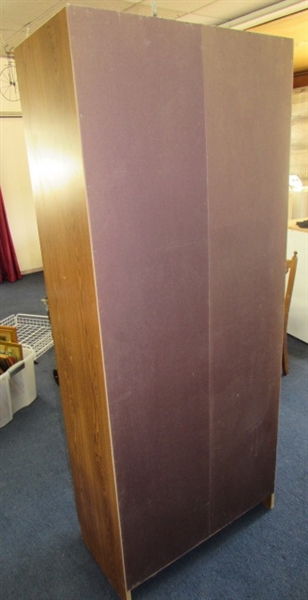 LARGE TWO DOOR WARDROBE WITH ADJUSTABLE SHELVES