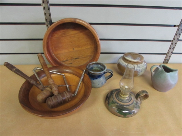 NICE COUNTRY STYLE POTTERY LAMP, MUG, LIDDED POT, WOODEN BOWLS & MORE!