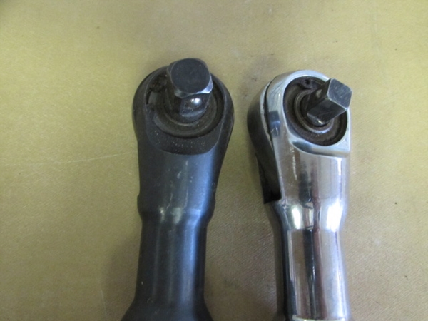 AIR TOOLS - PAIR OF REVERSIBLE RATCHETING AIR WRENCHES (3/8, & 1/2 DRIVES)