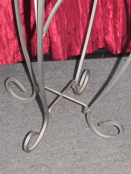 WROUGHT IRON PLANT STAND