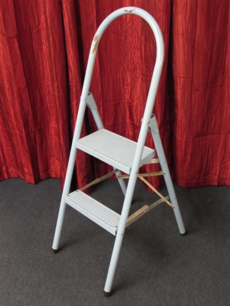 BABY BLUE FOLDING STEP STOOL WITH HANDLE & SMALL STOOL