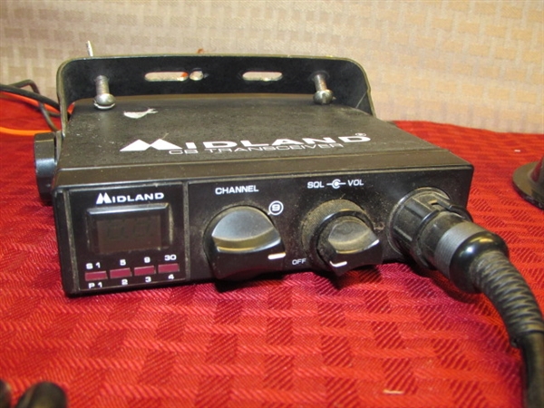 CHAT IT UP WITH A MIDLAND 40 CHANNEL CB RADIO & ANTENNA