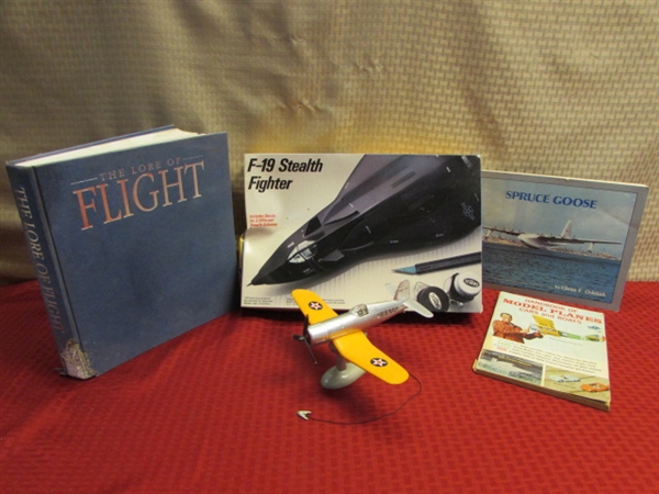NEW IN BOX F-19 STEALTH FIGHTER MODEL, MINI US NAVY PLANE & BOOK ON MODELS & MORE