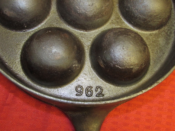CAST IRON GRISWOLD #962-MAKE YOUR OWN SWEDISH EBELSKIVERS AT HOME!
