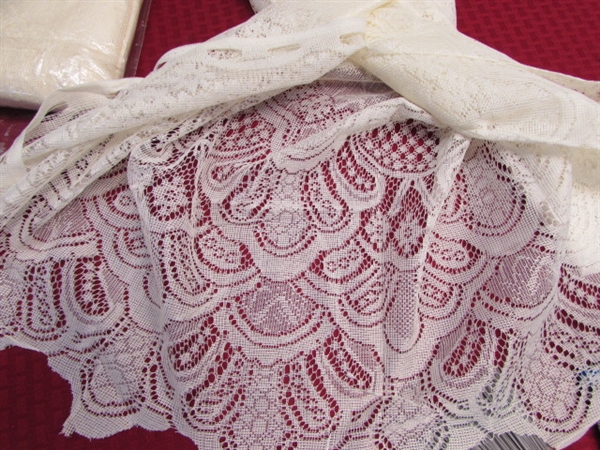 SHABBY CHIC YOUR BEDROOM!  FOUR NEW RAMBLING ROSE QUILTED PILLOW SHAMS & TWO PAIR LACE CURTAINS