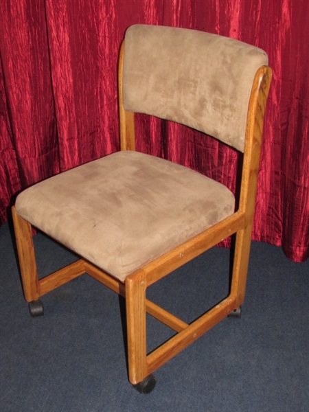 NICE UPHOLSTERED SIDE CHAIR ON WHEELS FOR AROUND LOT 51 TABLE