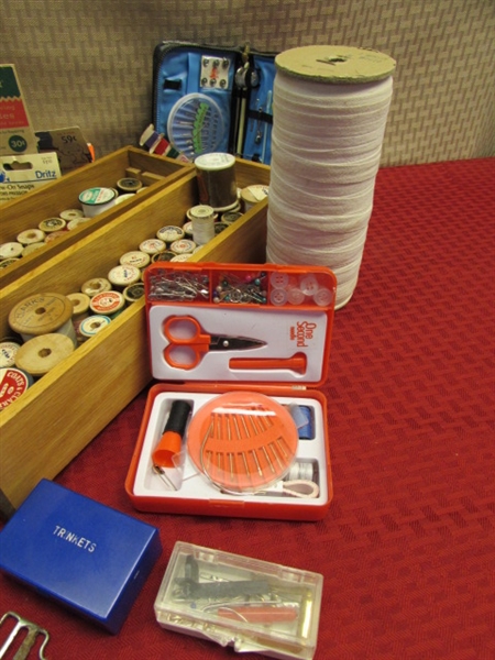 TREASURE HUNT SEWING BASKET! BUTTONS INC. ABALONE. 2 WOODEN DRAWERS, BOBBINS, SCISSORS . . .