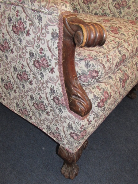 LOVELY ANTIQUE ARM CHAIR WITH CARVED DETAILS