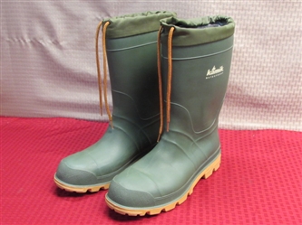 LIKE NEW MENS KAMIK INSULATED WATERPROOF RUBBER BOOTS