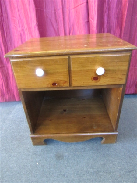 STURDY LITTLE SIDE TABLE/NIGHTSTAND - ALL WOOD