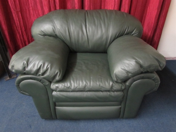 PLUSH FOREST GREEN CHAIR