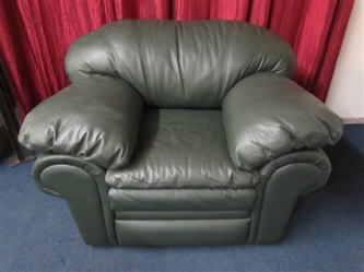 PLUSH FOREST GREEN CHAIR